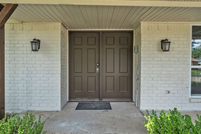 3011 Portsmouth Drive, Mesquite, TX 75149