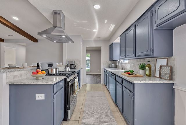 3011 Portsmouth Drive, Mesquite, TX 75149