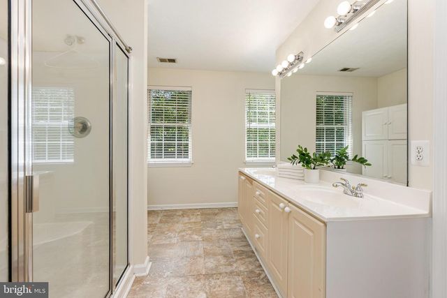 3330 OAKWOOD DR, New Windsor, MD 21776