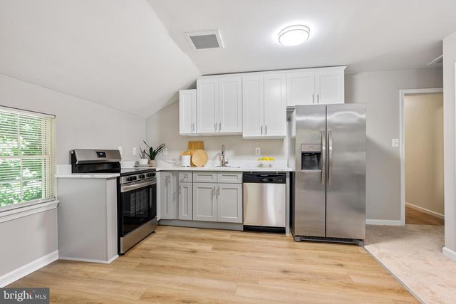3330 OAKWOOD DR, New Windsor, MD 21776
