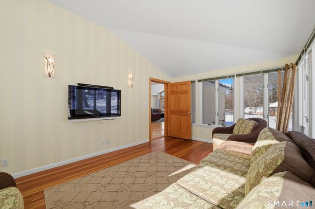 156 Intervale Road, Stamford, CT 06905