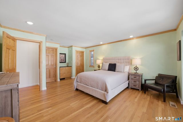 156 Intervale Road, Stamford, CT 06905