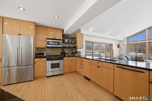 156 Intervale Road, Stamford, CT 06905