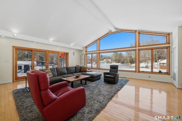 156 Intervale Road, Stamford, CT 06905