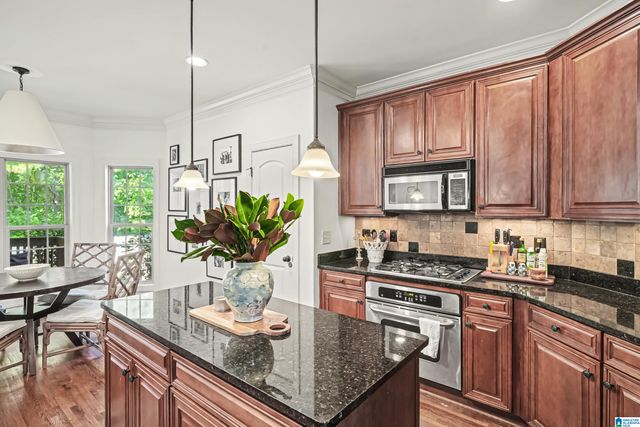 1536 BRIDGEWATER LANE, Hoover, AL 35244