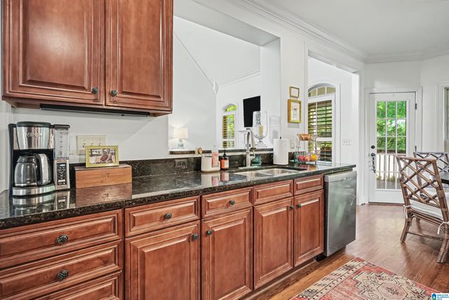 1536 BRIDGEWATER LANE, Hoover, AL 35244