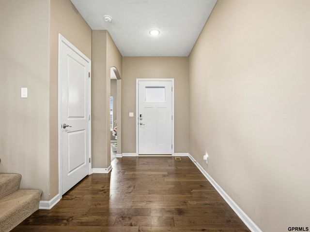 21393 Blaine Street, Omaha, NE 68022