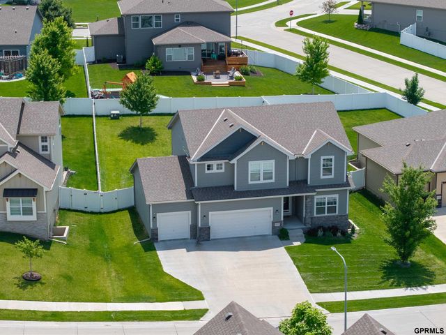21393 Blaine Street, Omaha, NE 68022