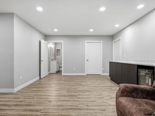 21393 Blaine Street, Omaha, NE 68022