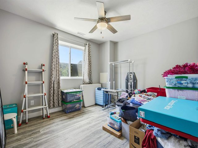 21393 Blaine Street, Omaha, NE 68022