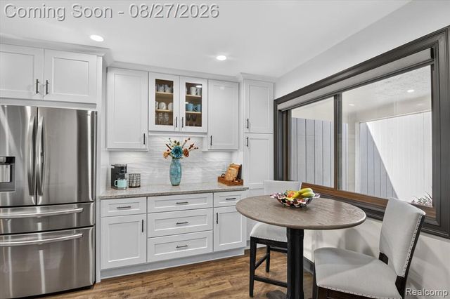 846 Yorktown Crt, Northville, MI 48167