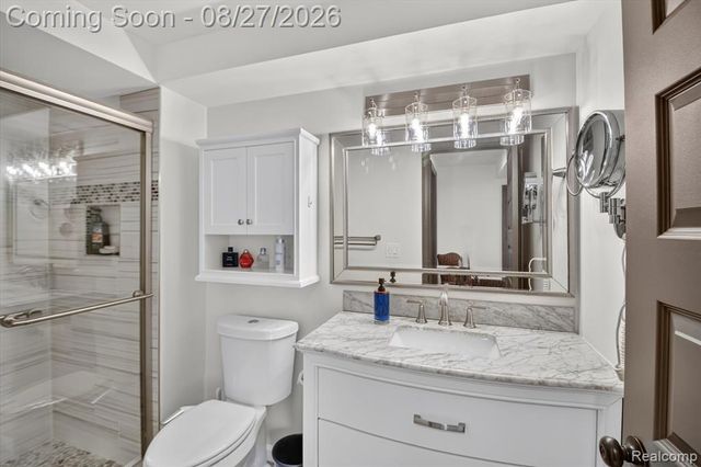 846 Yorktown Crt, Northville, MI 48167