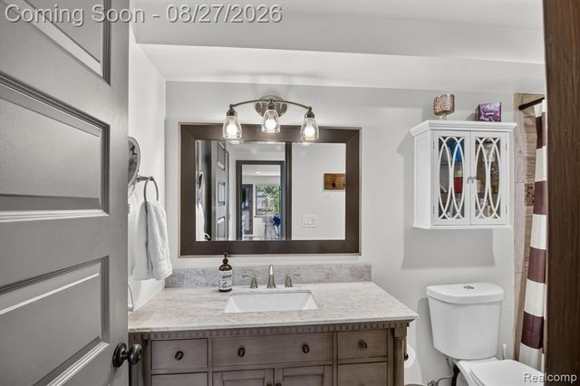 846 Yorktown Crt, Northville, MI 48167