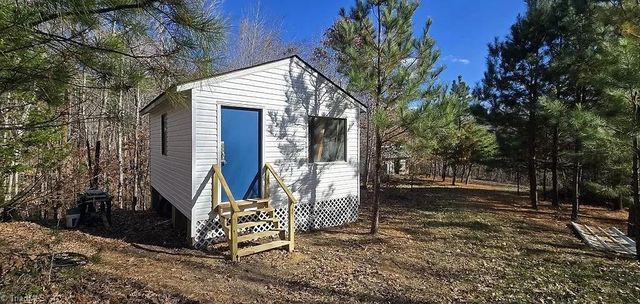 318 Winesap Drive, Pelham, NC 27311