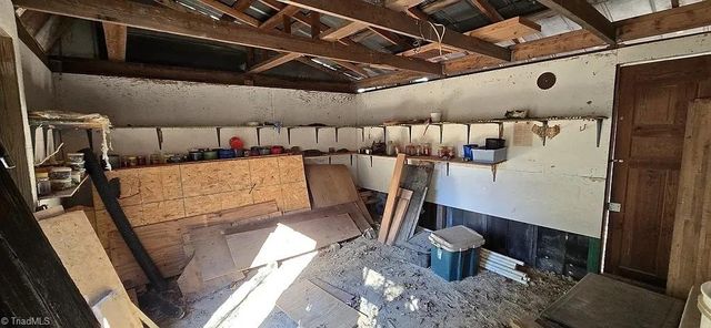 318 Winesap Drive, Pelham, NC 27311