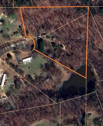 318 Winesap Drive, Pelham, NC 27311