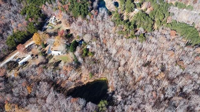 318 Winesap Drive, Pelham, NC 27311