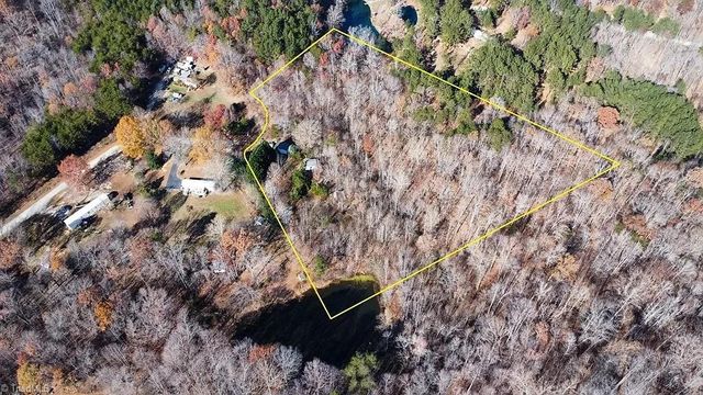 318 Winesap Drive, Pelham, NC 27311