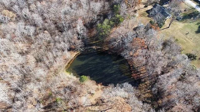 318 Winesap Drive, Pelham, NC 27311