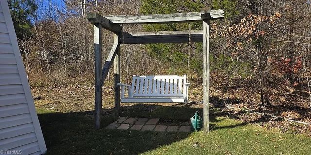 318 Winesap Drive, Pelham, NC 27311