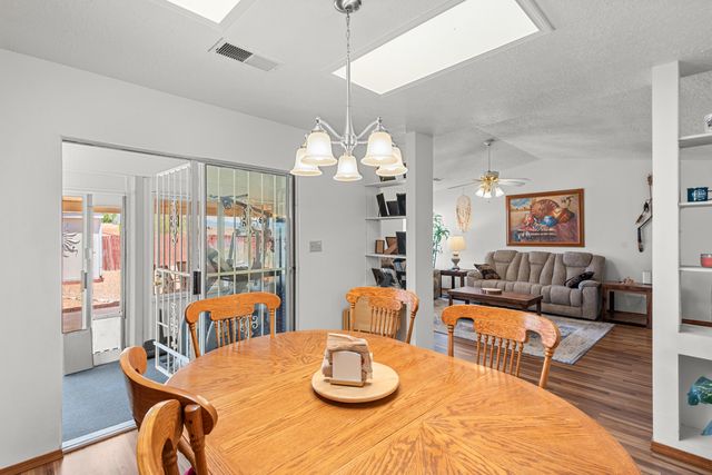 216 Prestige Way NE, Rio Rancho, NM 87124