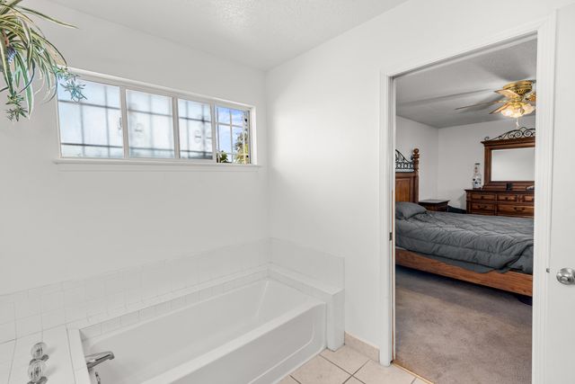 216 Prestige Way NE, Rio Rancho, NM 87124