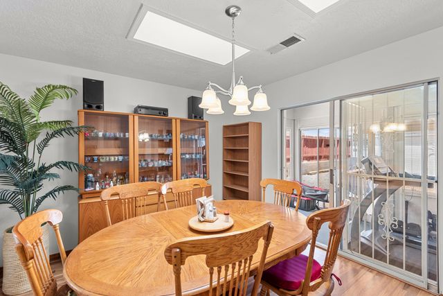 216 Prestige Way NE, Rio Rancho, NM 87124