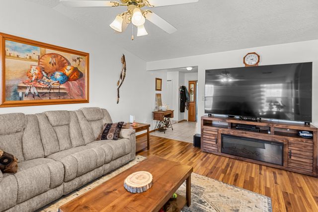 216 Prestige Way NE, Rio Rancho, NM 87124