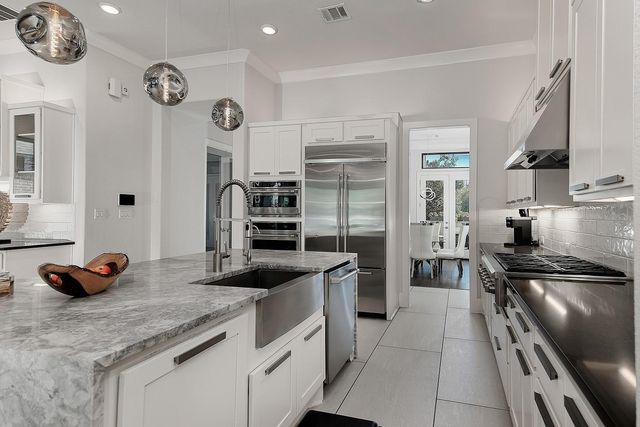 117 Westeroak Court, Montgomery, TX 77316