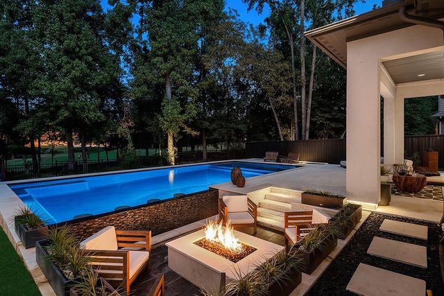 117 Westeroak Court, Montgomery, TX 77316