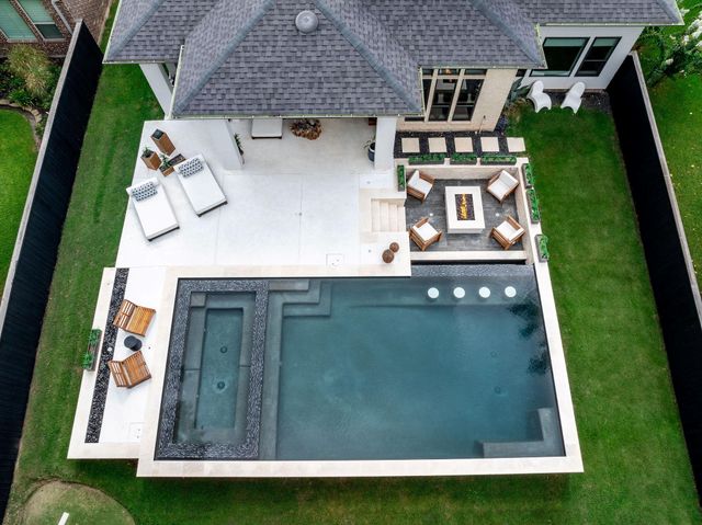 117 Westeroak Court, Montgomery, TX 77316