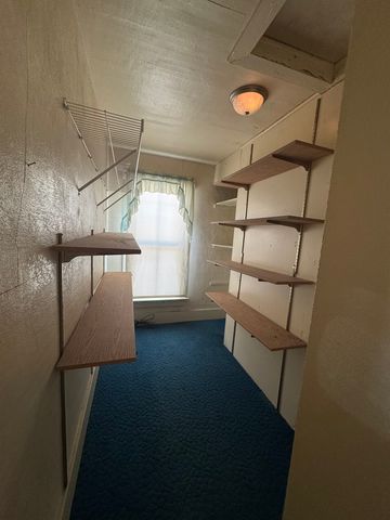 602 E Webster Street, Clinton, IL 61727