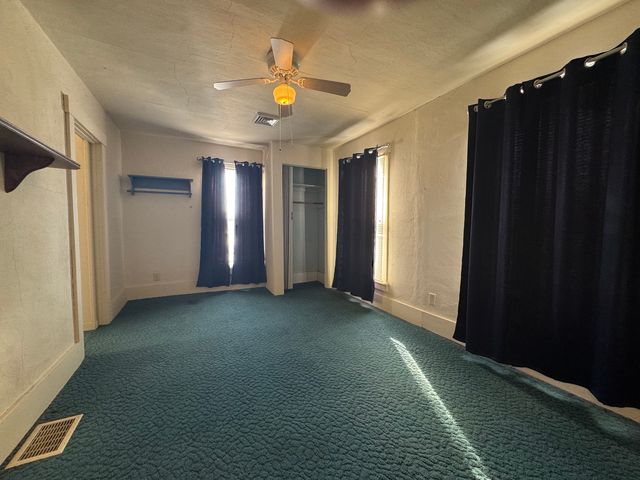 602 E Webster Street, Clinton, IL 61727