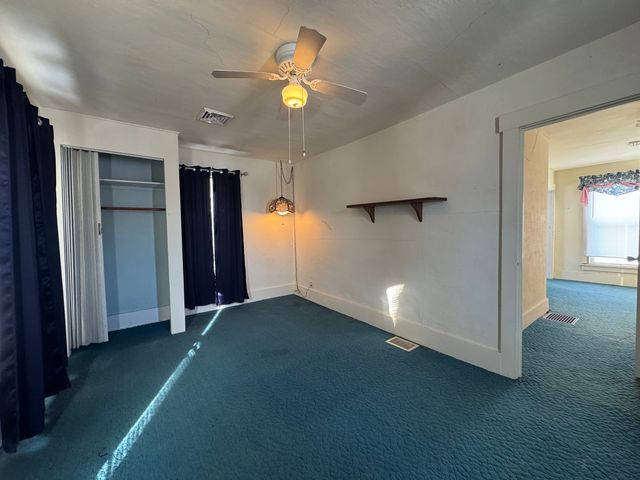 602 E Webster Street, Clinton, IL 61727