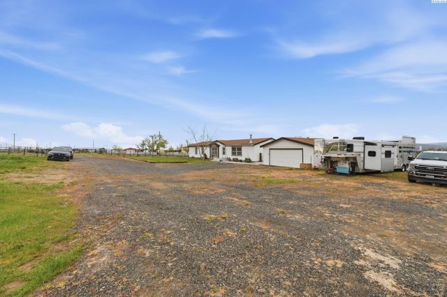 61610 N Whan Rd, Benton City, WA 99320