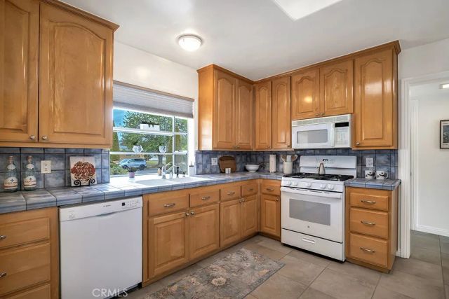 20410 Marilla, Chatsworth, CA 91311
