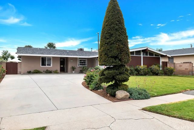 20410 Marilla, Chatsworth, CA 91311