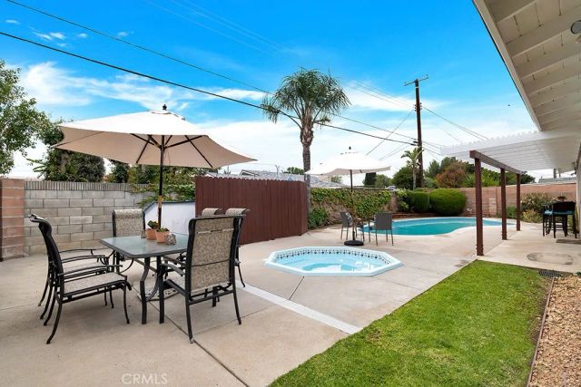 20410 Marilla, Chatsworth, CA 91311
