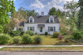 114 W F Street, Joplin, MO 64801