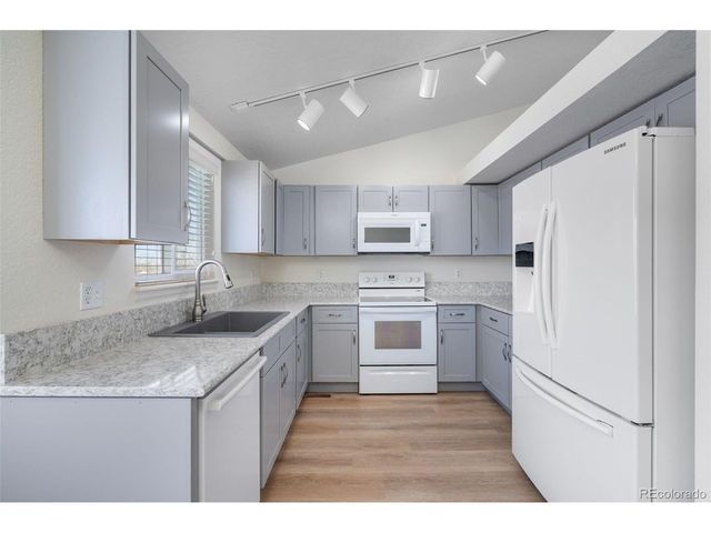 4542 S Gibraltar St, Centennial, CO 80015