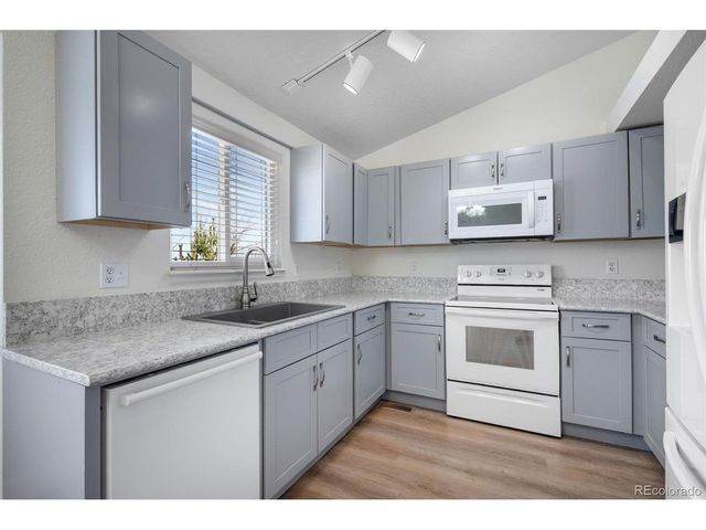 4542 S Gibraltar St, Centennial, CO 80015