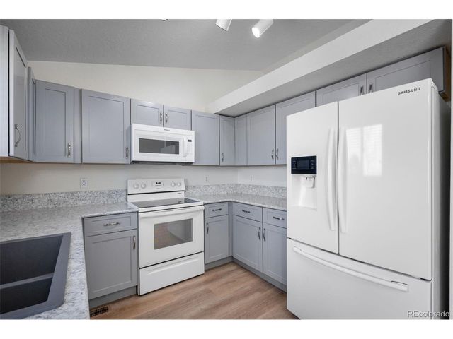 4542 S Gibraltar St, Centennial, CO 80015