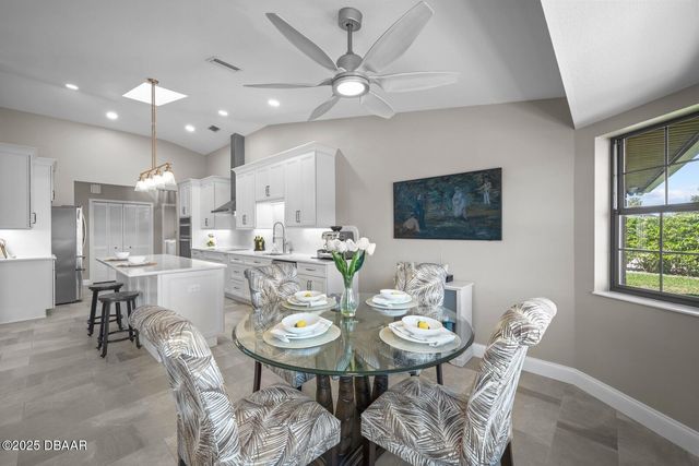 53 Cottonwood Court, Palm Coast, FL 32137