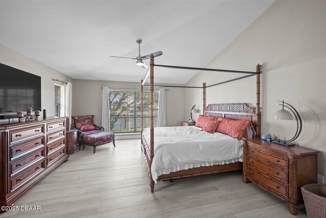 53 Cottonwood Court, Palm Coast, FL 32137