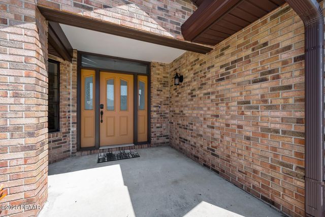 53 Cottonwood Court, Palm Coast, FL 32137