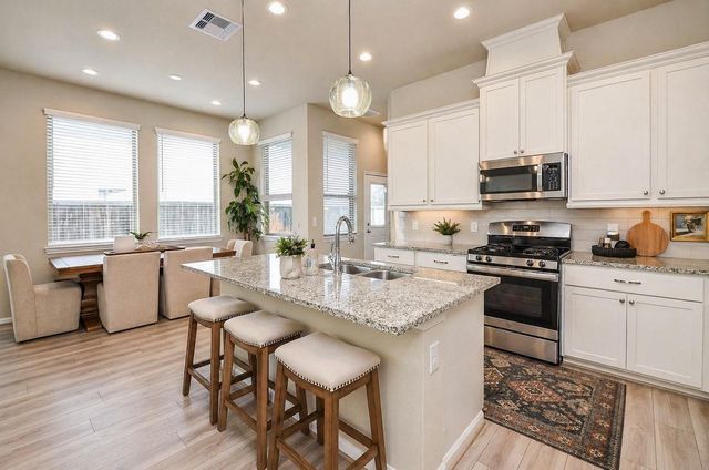 5146 Prairie Terrace Lane, Fulshear, TX 77441