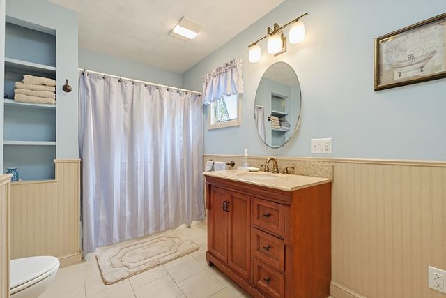 158 High Street, Mansfield, MA 02048