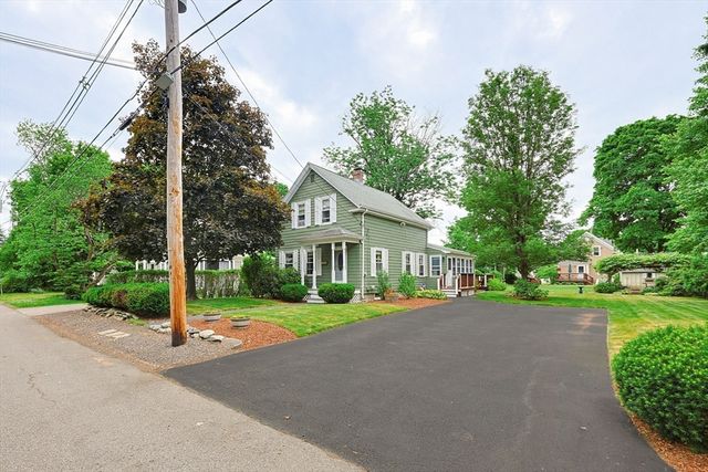 158 High Street, Mansfield, MA 02048
