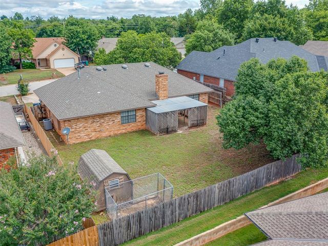 2608 Northwood Lane, Edmond, OK 73013
