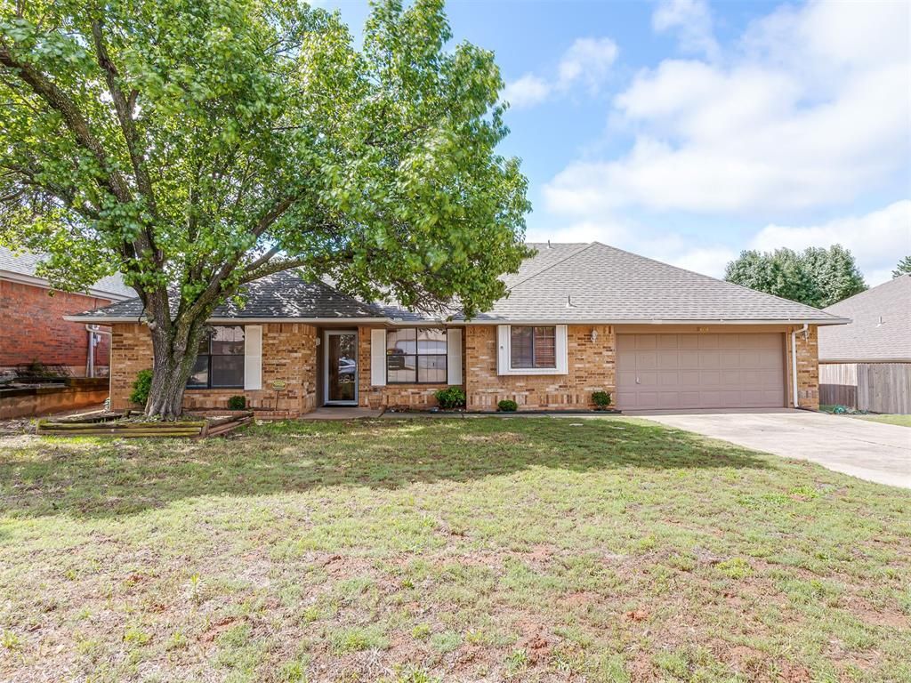 2608 Northwood Lane, Edmond, OK 73013